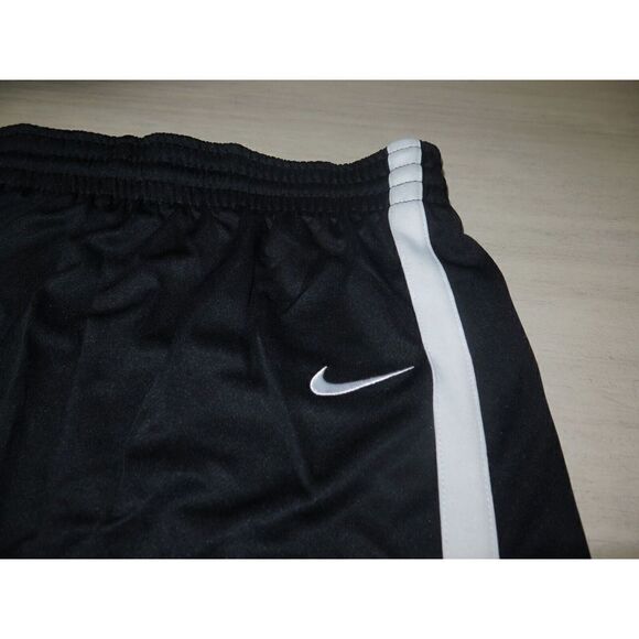 Nike AV2251 012 Women's Sz XL Black/White Basketball Practice Shorts - Picture 5 of 5